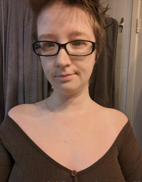 honeycake93 erotic model gallery