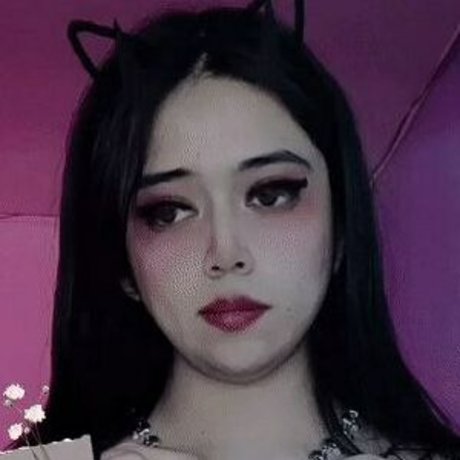 Arlene Negative model pic