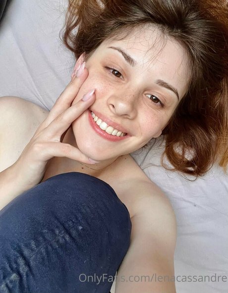 Lenacassandre star erotic photo