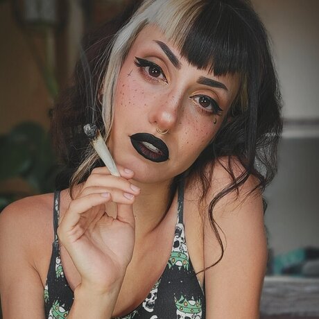 Freyja Moon porn star images