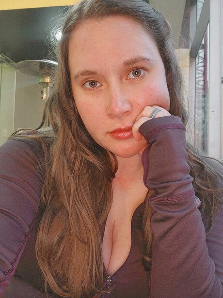 Alex Ohh pornstar naked img