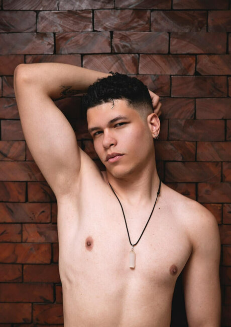 Gustavo Selvenca model nude gallery