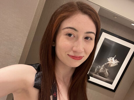 Ava Davis top model pictures