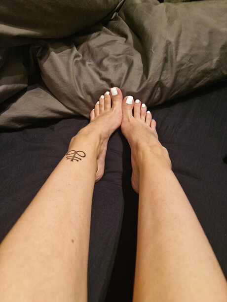 _Livie_ model pornographic archive