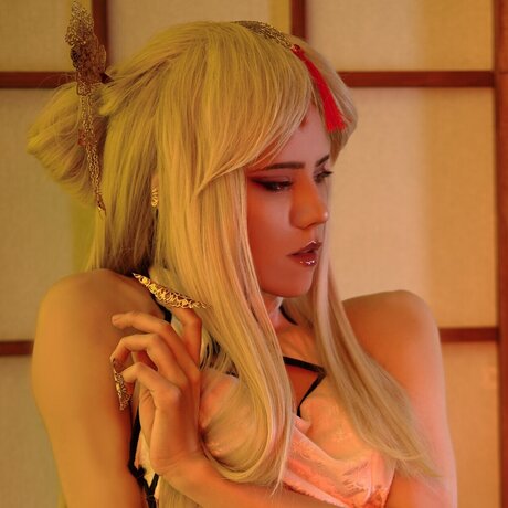 Lo Nightmare sexy pornstar gallery