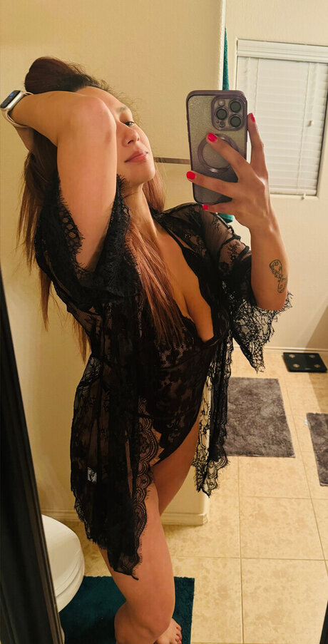 Mandy Rose_ art actress galleries