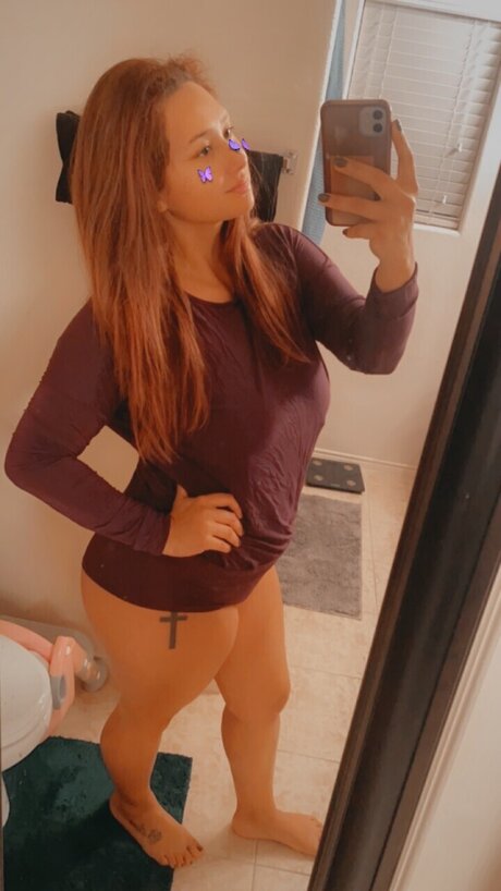 Mandy Rose_ xxx actress images