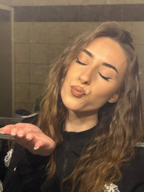 Martina VIP_ model beautiful img