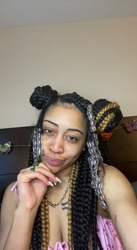 HeRb bAe_ model nudes photos