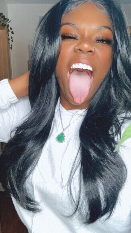 KOKO pretty star pictures