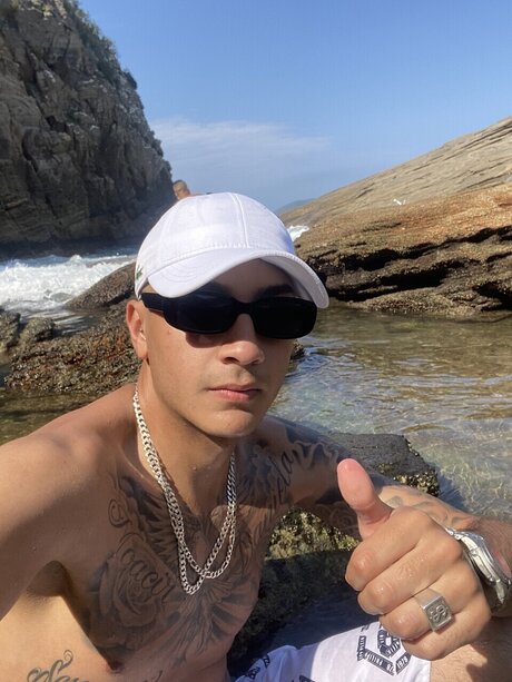 Danielvitorr10 star pornographic picture