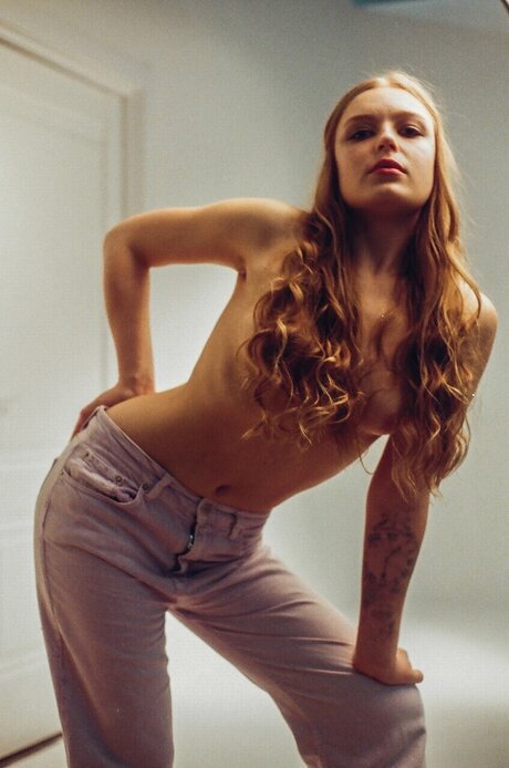 _Sinful Goddess_ pornstar adult img