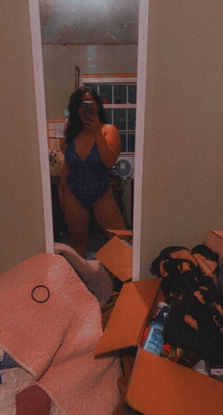 Min_ hd pornstar picture