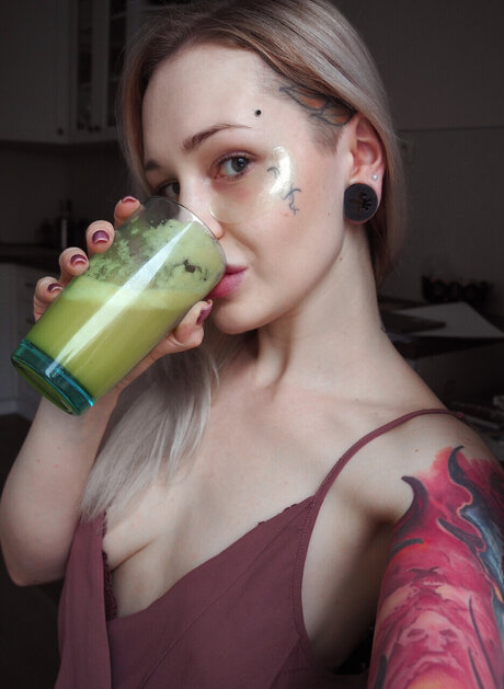 Ira Di model top galleries