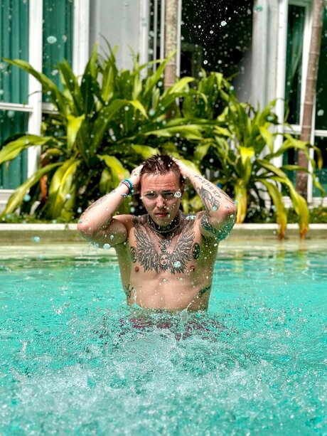 Vlad Rise sex star pictures