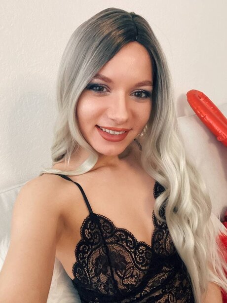 Kriss Chane sexy pornstar pictures