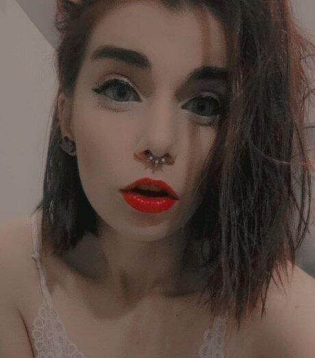 Little Satana free actress img