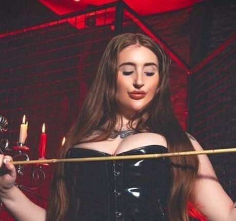 _GODESS HEIDI_ porn actress photos