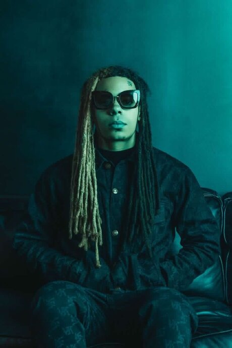 dropshrooms erotic star photos