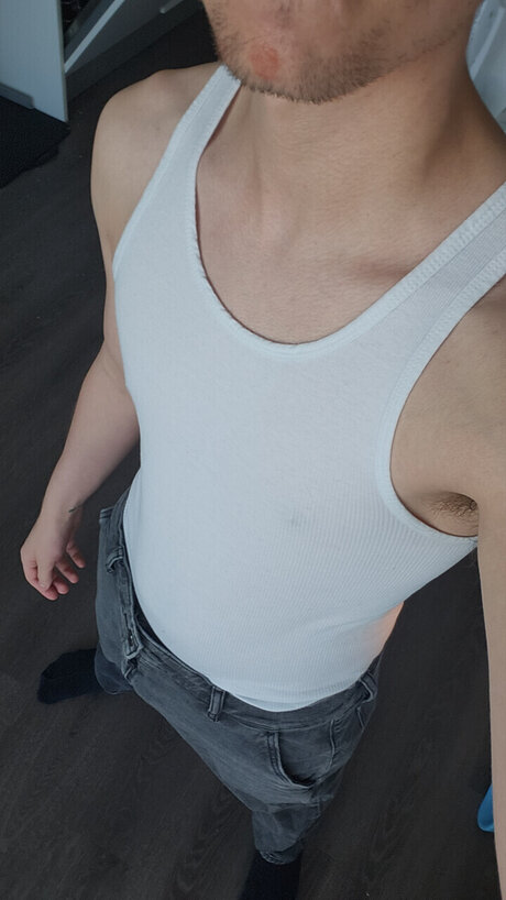 Alex Skin pornographic actress pic