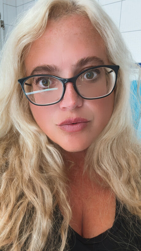 Jessica Violette Rose top model images