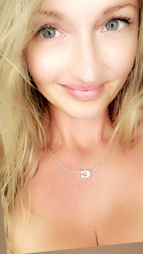 Kelseylynn pretty star photo