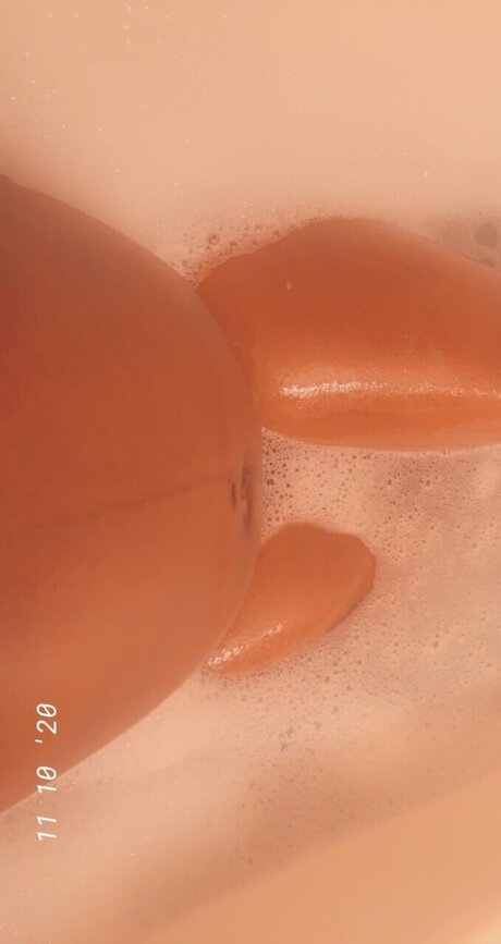 MilfM model naked galleries