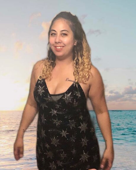 QueenLaLa nudes model img