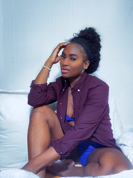 Yourtomboyinheels top actress pic