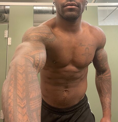 Sam Hurley model pornographic photo