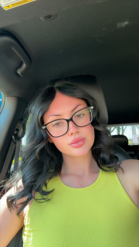 XoXo Sos_ naked pornstar img