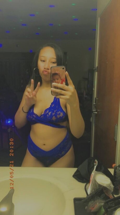 DiorAmoree pretty star gallery