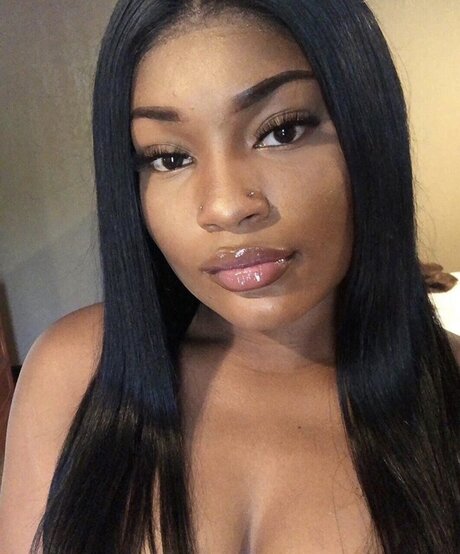 Alaijah naked pornstar photos