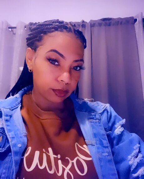 Paradyce high quality pornstar picture