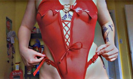 BloodyGoodWh0re nice model pictures