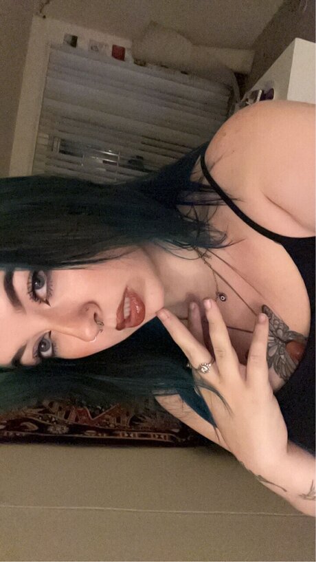 avery xxx star photos