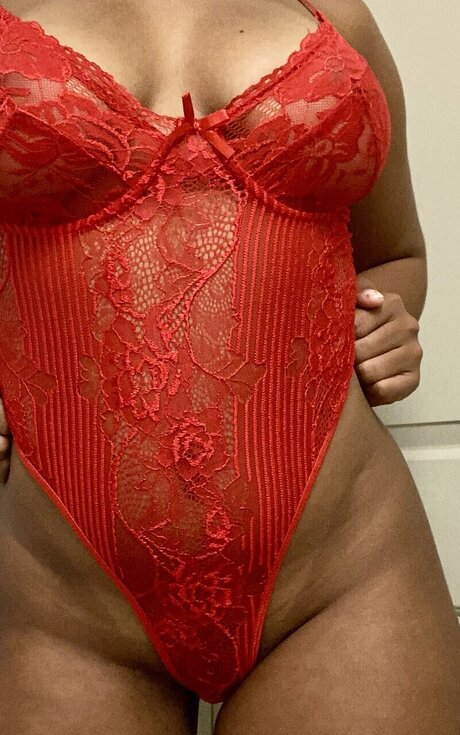 Whitney_ model top img