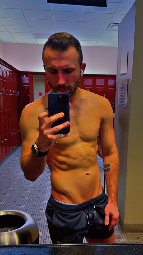 Kyle Cooper nudes model gallery