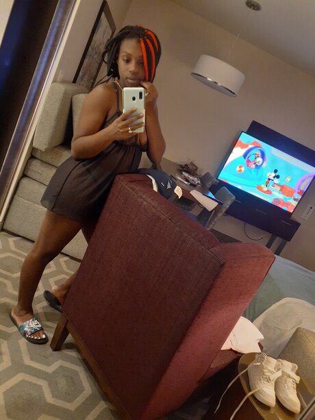 Sweet Chocolate porn star pics