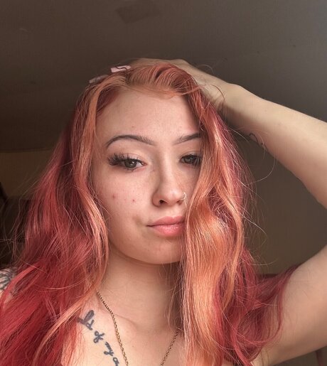 M A M A S_ nice model pic