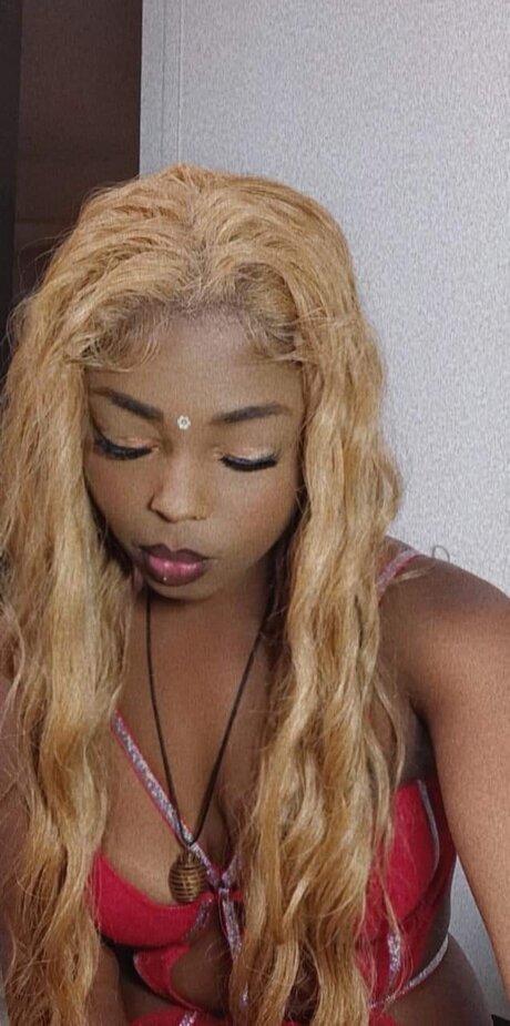 Big Yazza pornstar nude images