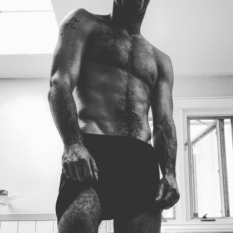 PlayDirtyLive star sexy galleries