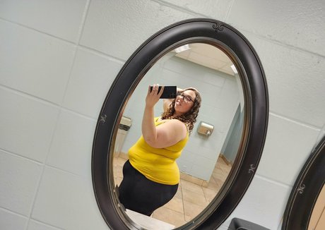 smil3y420 nudes pornstar pictures