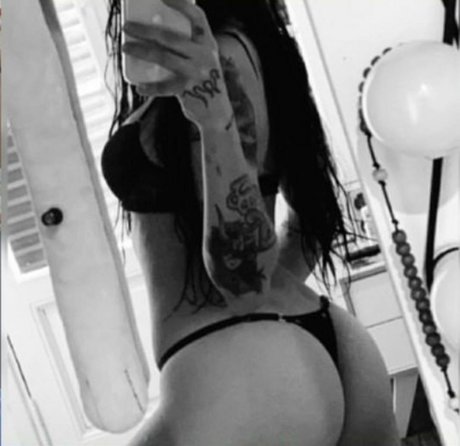 Cazzu model adult pics