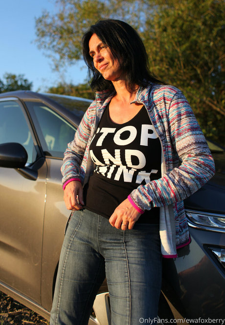 ewafoxberry model nice pics