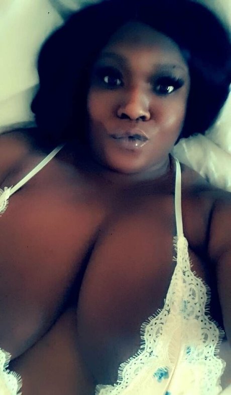 cutiecc nude actress images