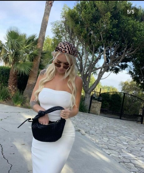 Kaseefacee model adult photos