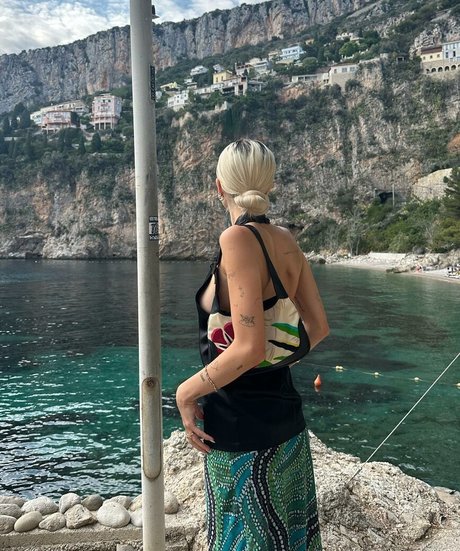 Delilah Belle Hamlin star images