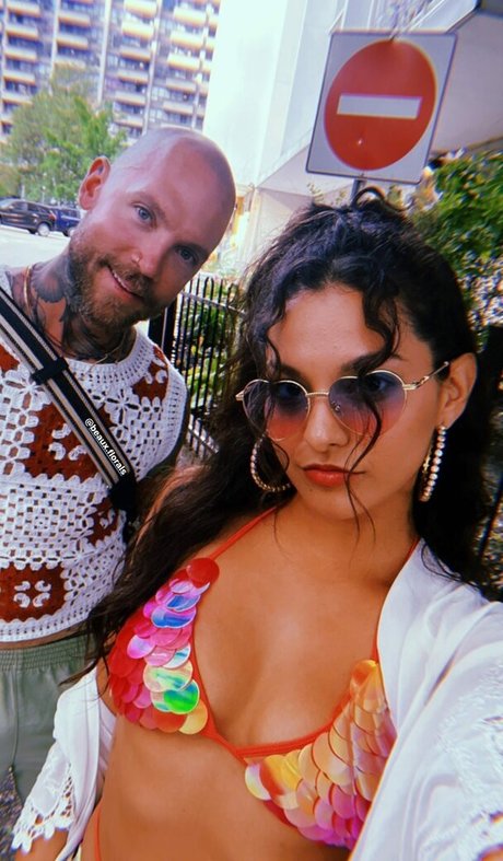 Humberly Gonzalez nice model pics