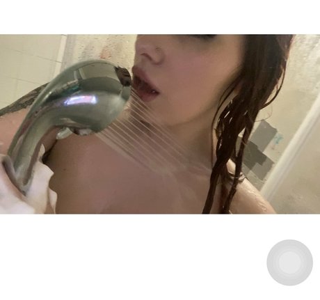 tianacruz sexy pornstar image